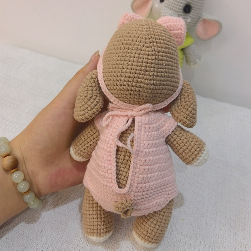 Handmade Crochet Elephant Coup - مراجعة Baby Nursery Game وسعره