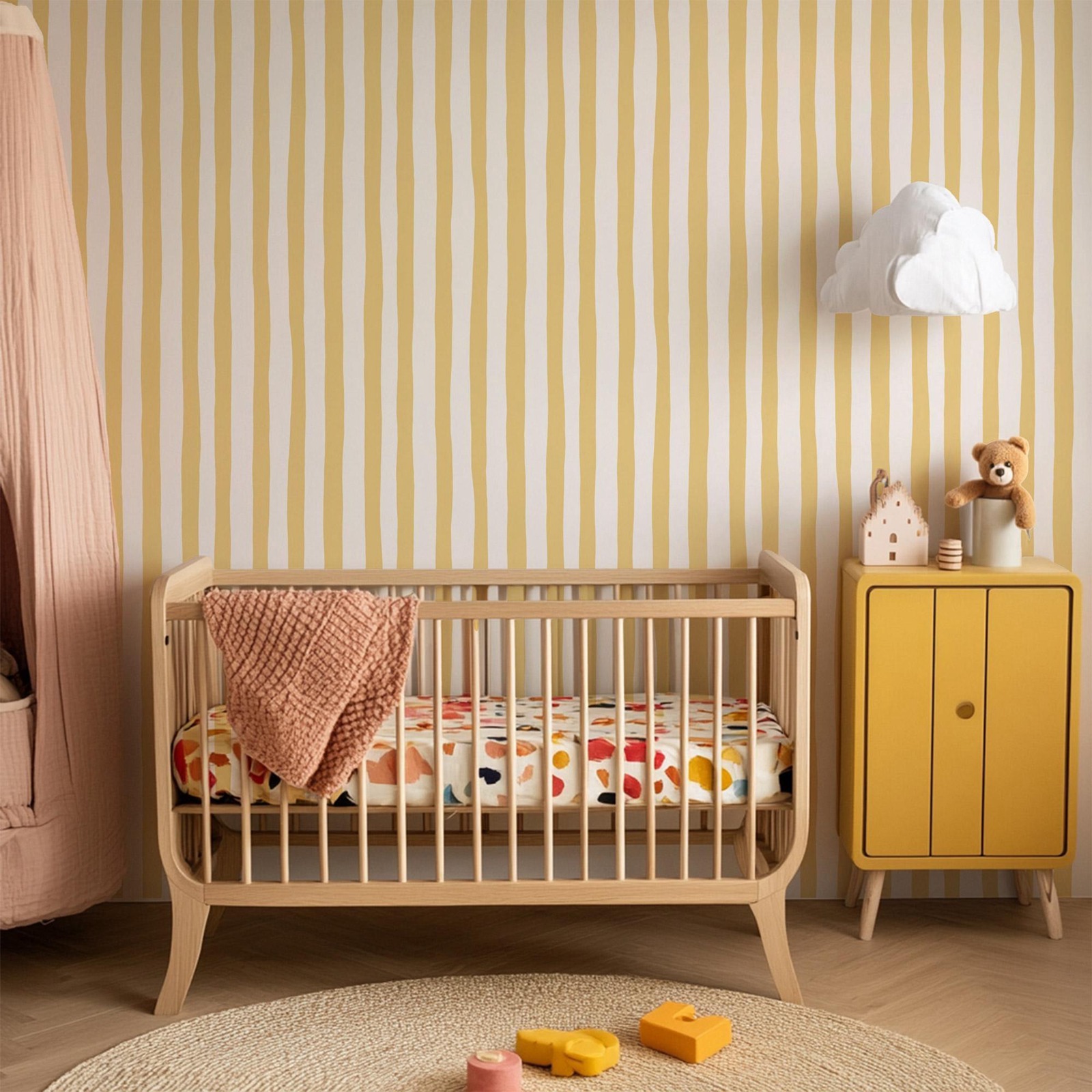 Sunshine Yellow Wobbly Stripes - مراجعة Baby Nursery Yellow Walls وسعره